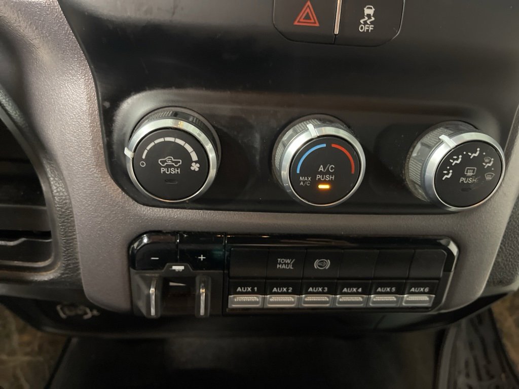 Used 2024 RAM 3500 SLT w/ Quick Order Package 2YG SLT image 34