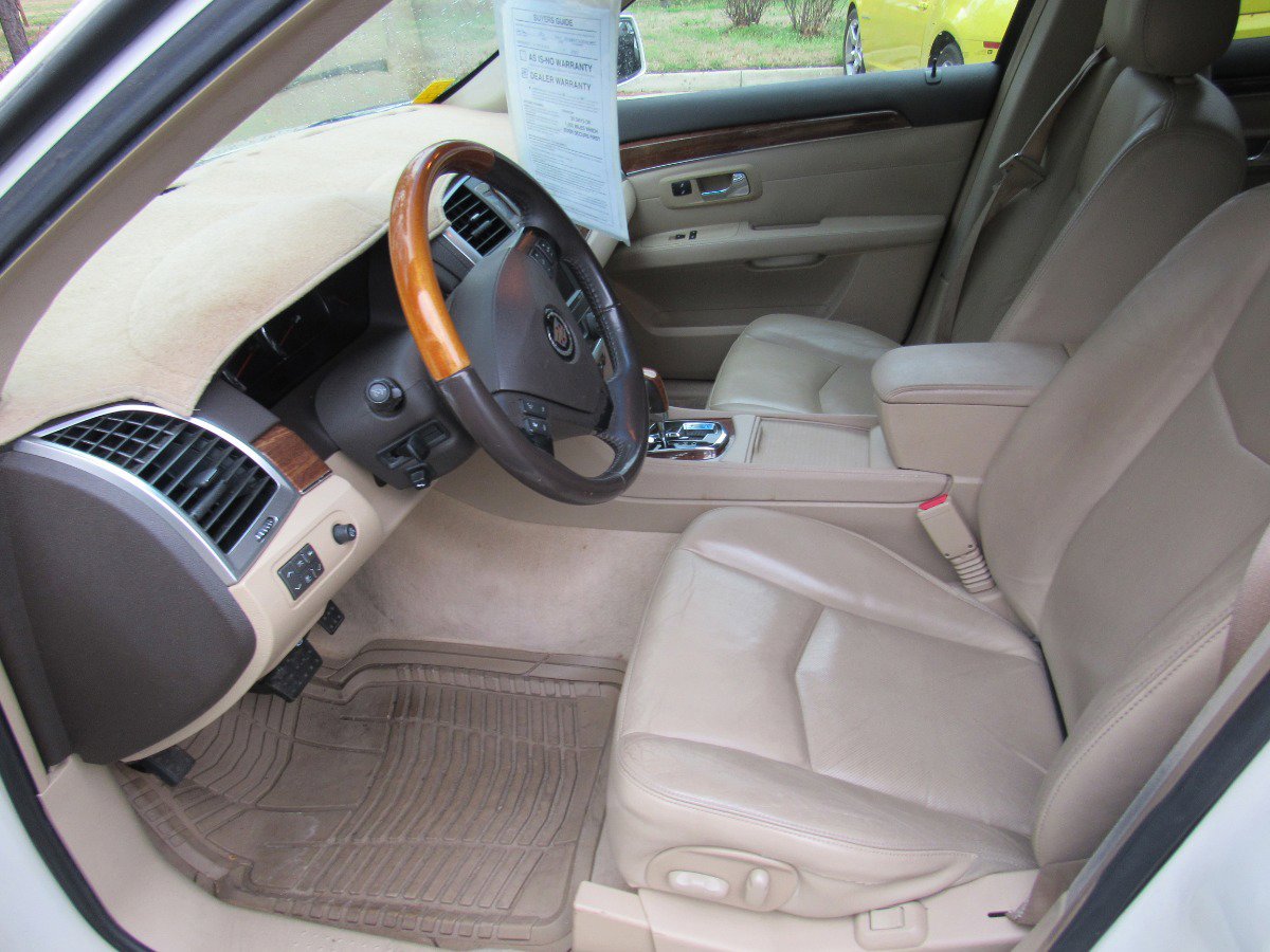 Used 2007 Cadillac SRX w/ Theater Package AWD/4WD image 7