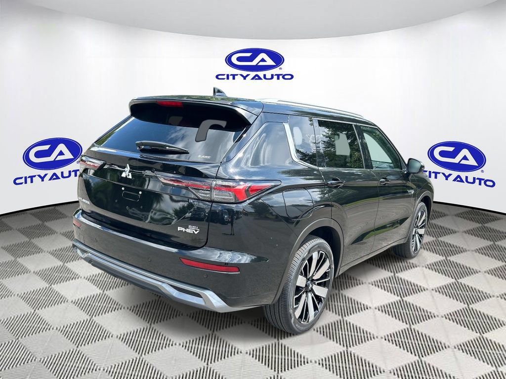 New 2026 Mitsubishi Outlander SEL AWD/4WD image 3
