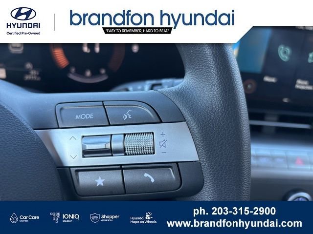 Certified 2026 Hyundai Kona SE AWD/4WD image 15