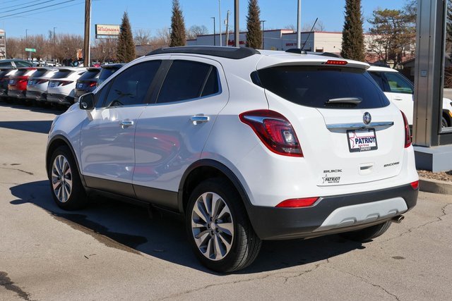 Used 2018 Buick Encore Preferred image 5