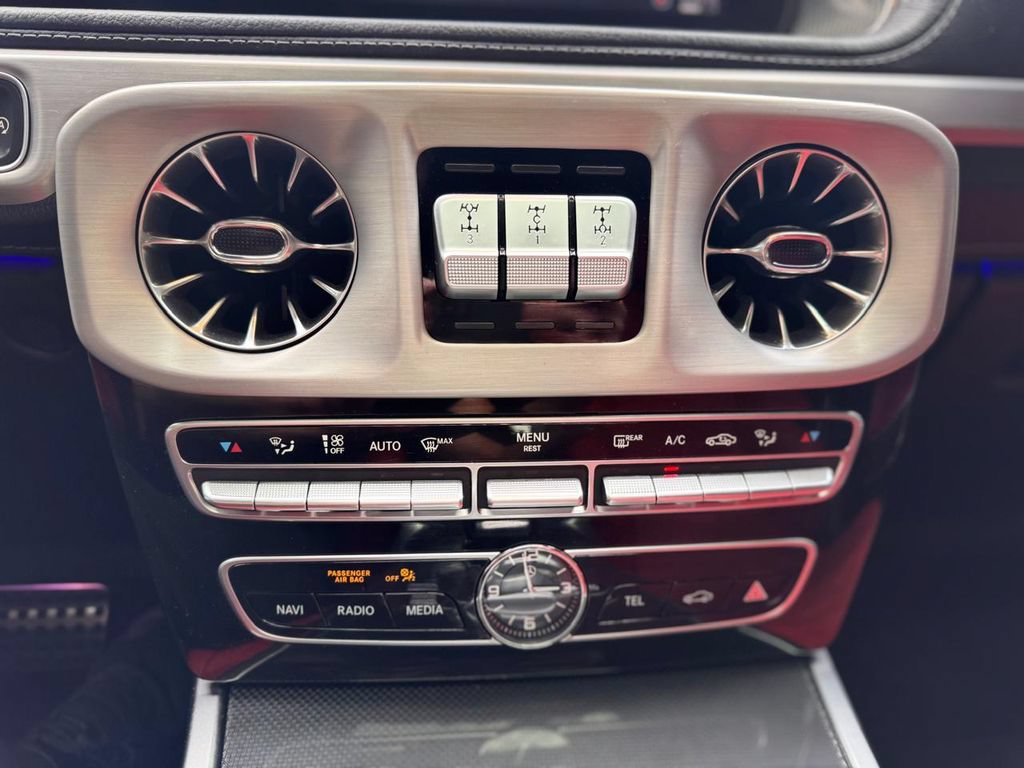 Used 2022 Mercedes-Benz G 550 image 18
