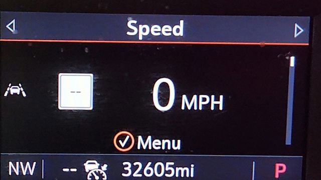 Used 2022 Chevrolet Traverse RS image 11