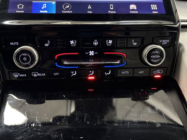 Used 2021 Jeep Grand Cherokee L Overland w/ Advanced Protech Group III image 21