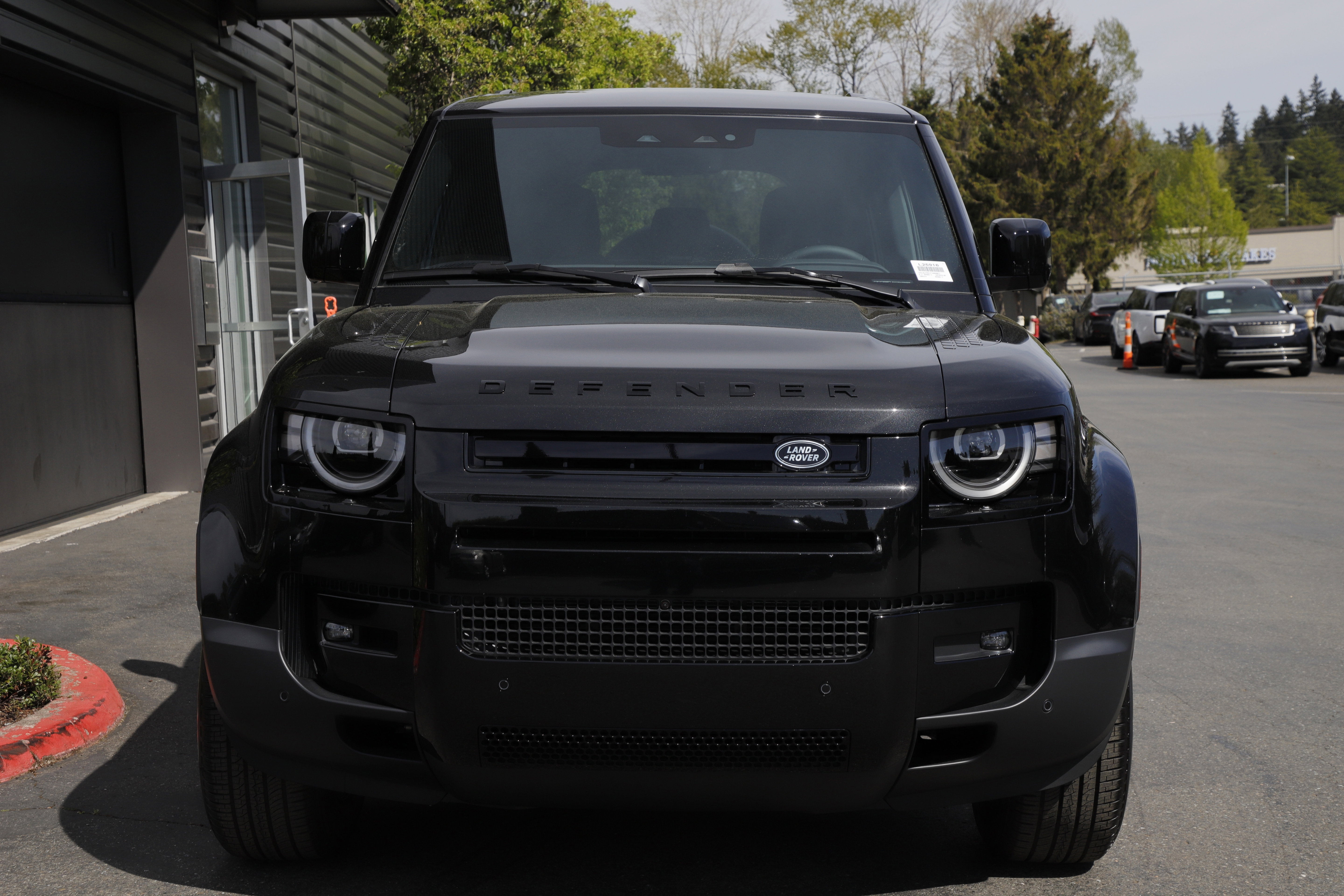 New 2026 Land Rover Defender 110 S AWD/4WD image 4