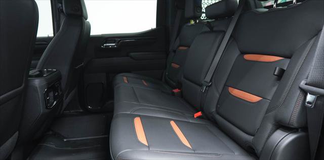 Used 2025 GMC Sierra 1500 AT4 image 33