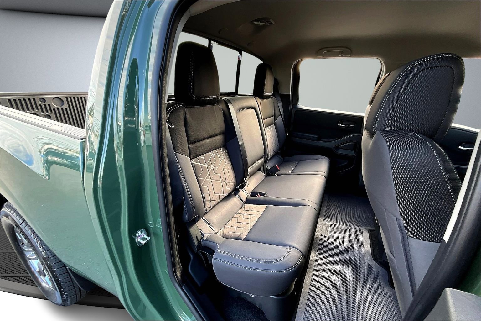 New 2026 Nissan Frontier SV w/ SV Convenience Package image 9