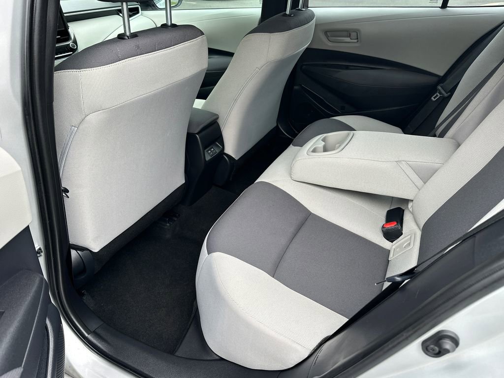 Used 2024 Toyota Corolla LE FWD image 15