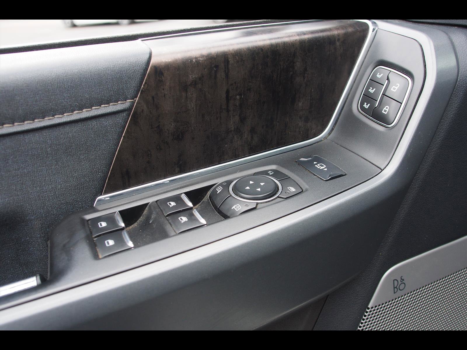 Used 2024 Ford F350 Lariat w/ Chrome Package image 20