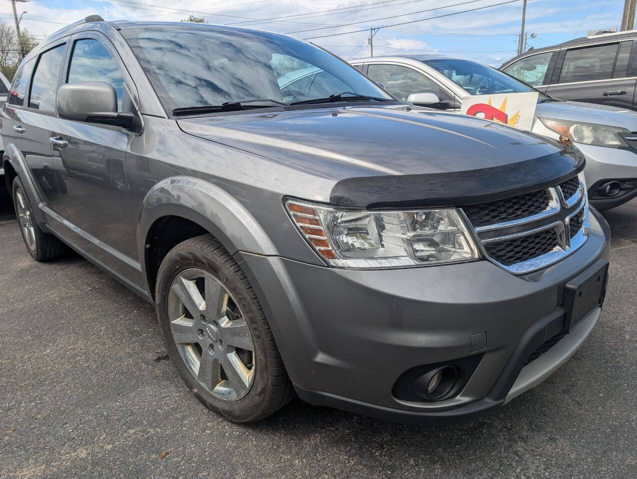 Used 2012 Dodge Journey Crew w/ Driver Convenience Group FWD image 2