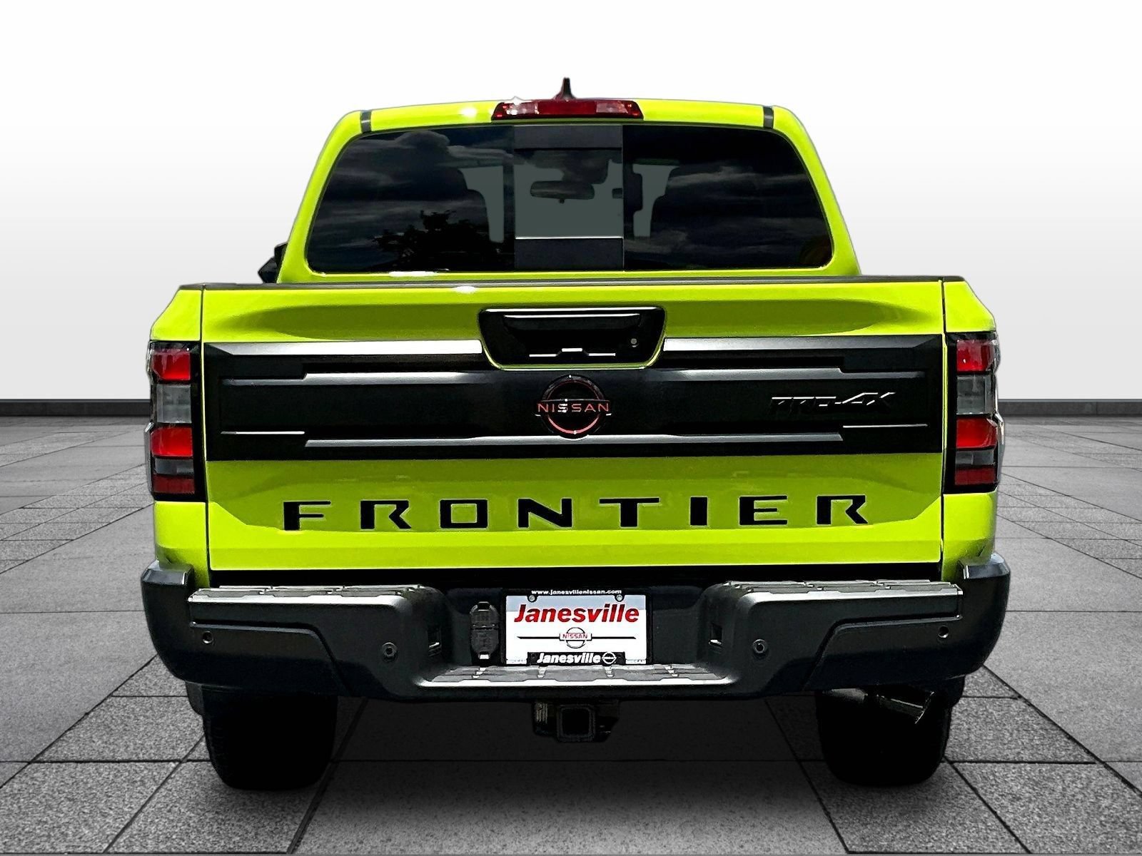 New 2026 Nissan Frontier PRO-4X w/ Pro-4x Convenience Package AWD/4WD image 5