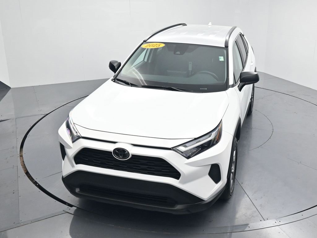 Used 2025 Toyota RAV4 LE image 55