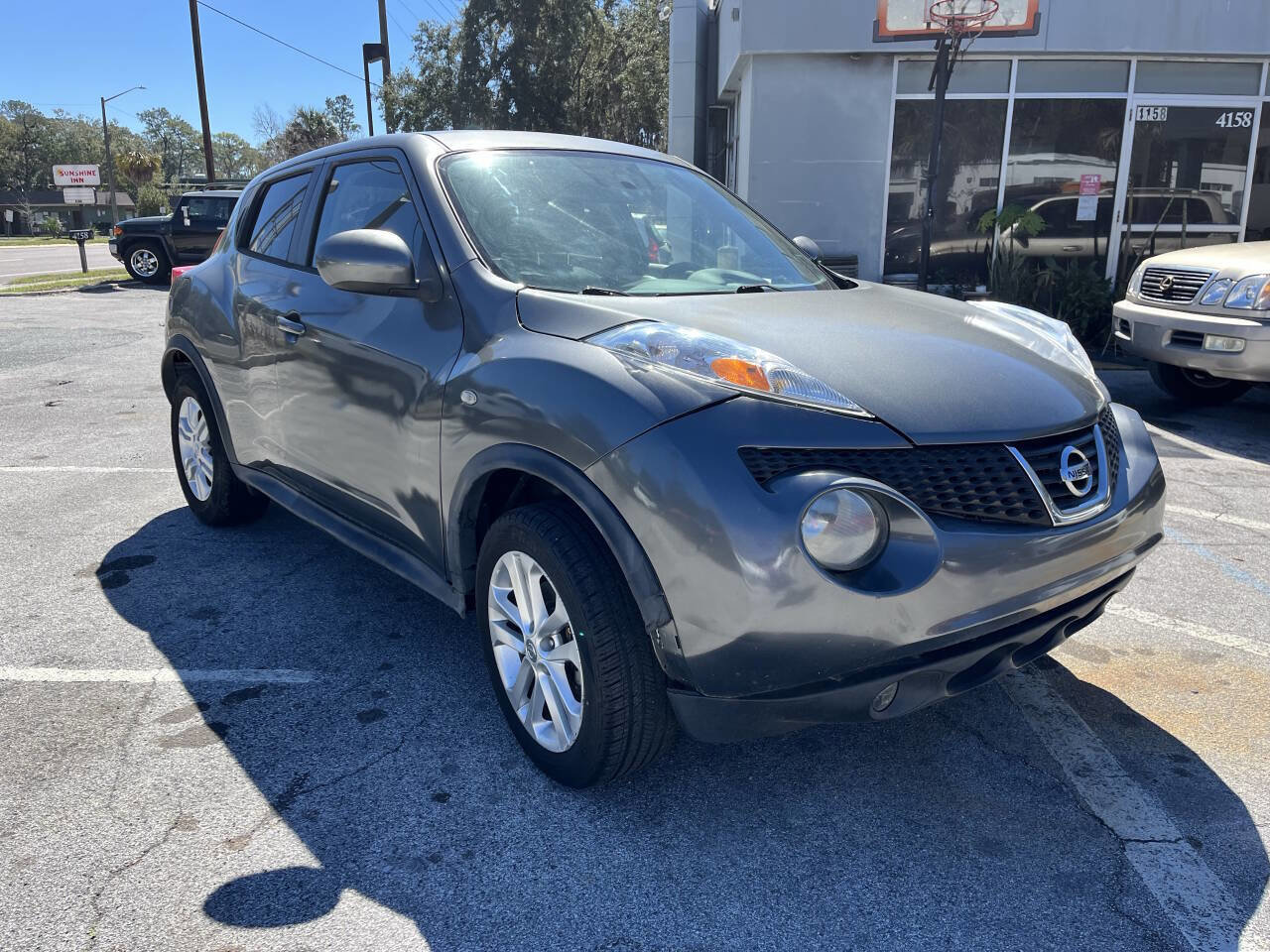 Used 2012 Nissan Juke SL FWD image 1