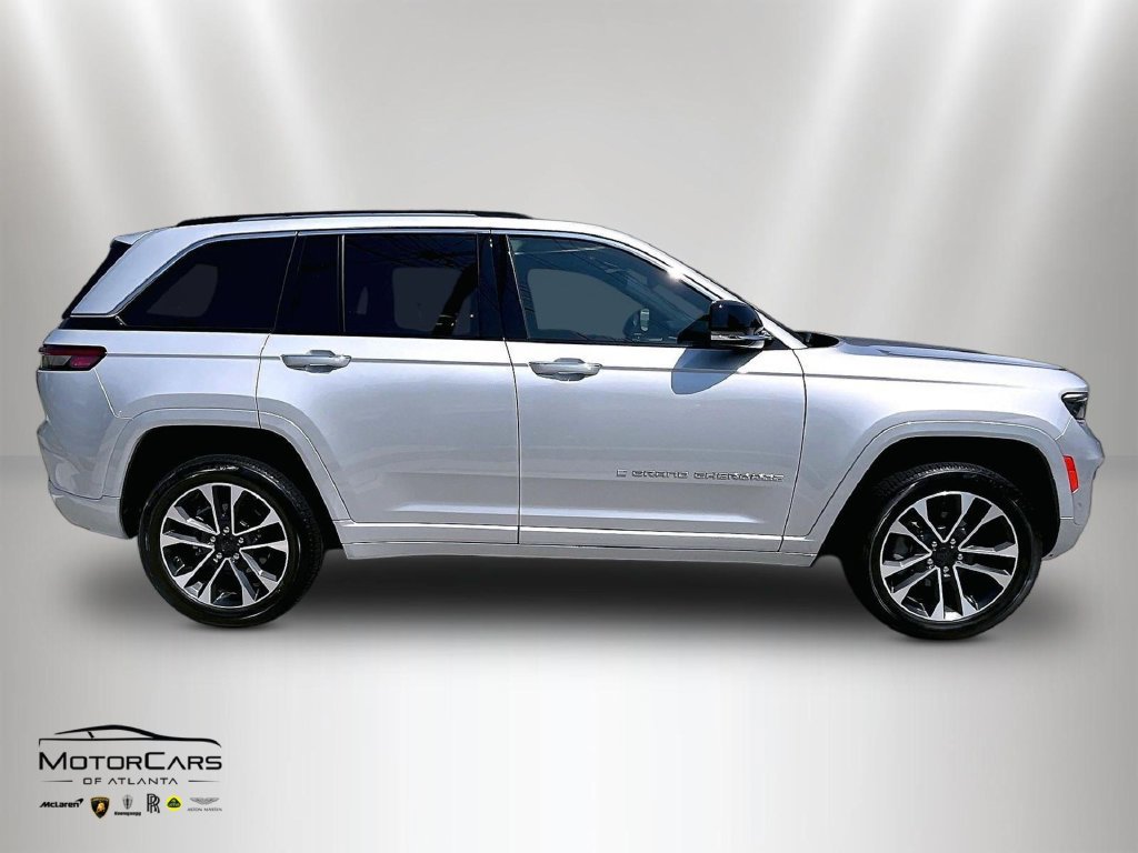 Used 2022 Jeep Grand Cherokee Overland AWD/4WD image 6
