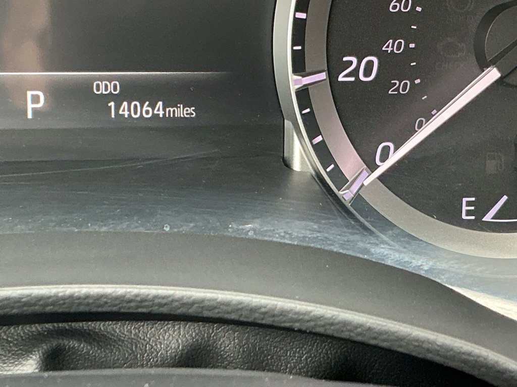 Used 2026 Toyota Highlander XLE AWD/4WD image 3