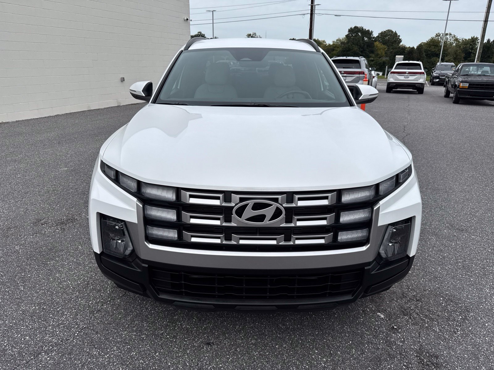Used 2026 Hyundai Santa Cruz SEL AWD/4WD image 2