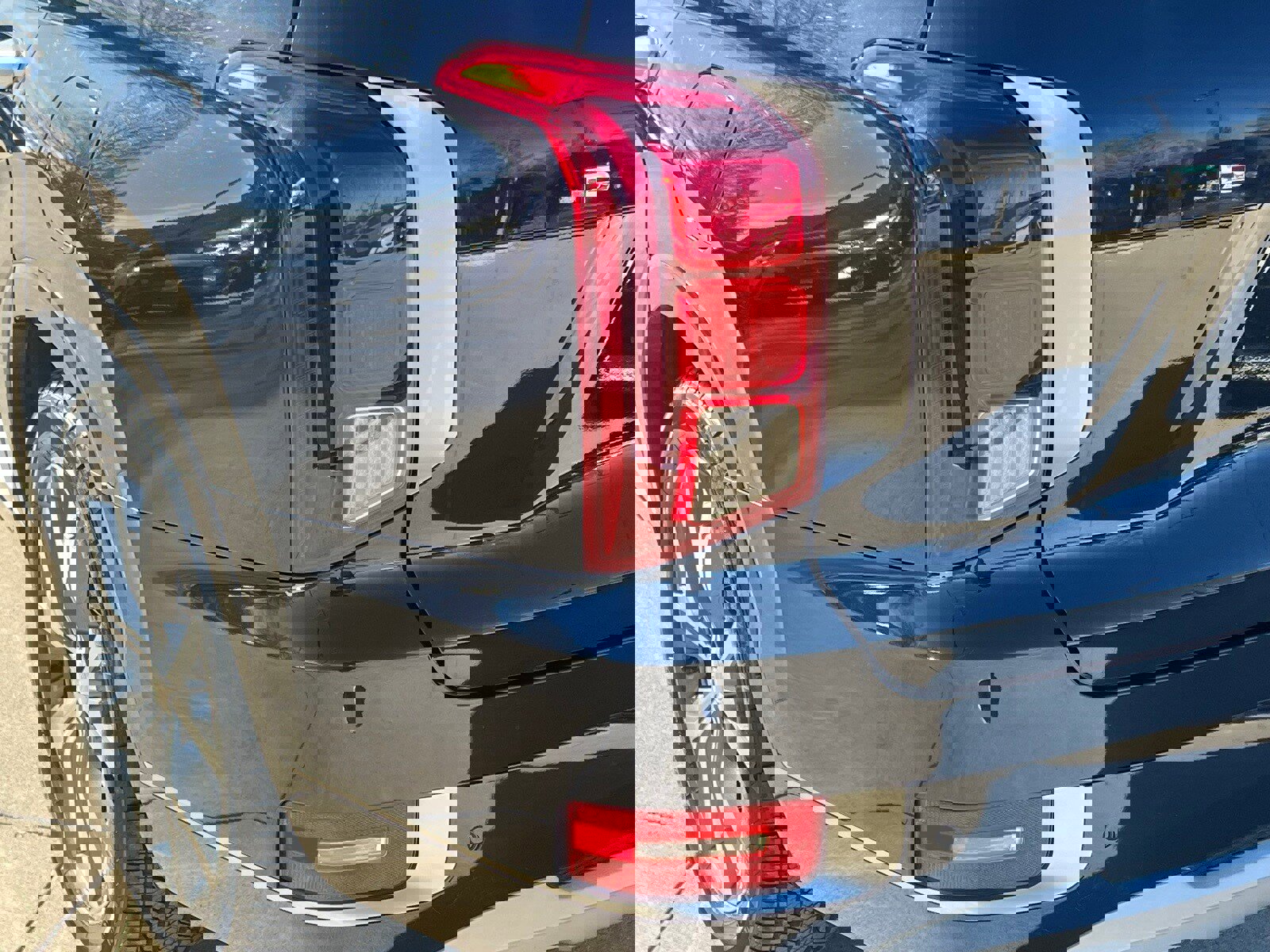 Used 2022 Hyundai Palisade Limited image 13