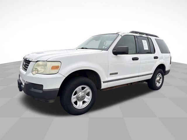 Used 2006 Ford Explorer XLS RWD image 1