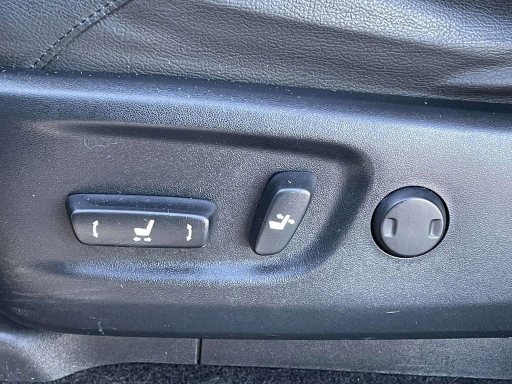 Used 2022 Toyota 4Runner SR5 image 7