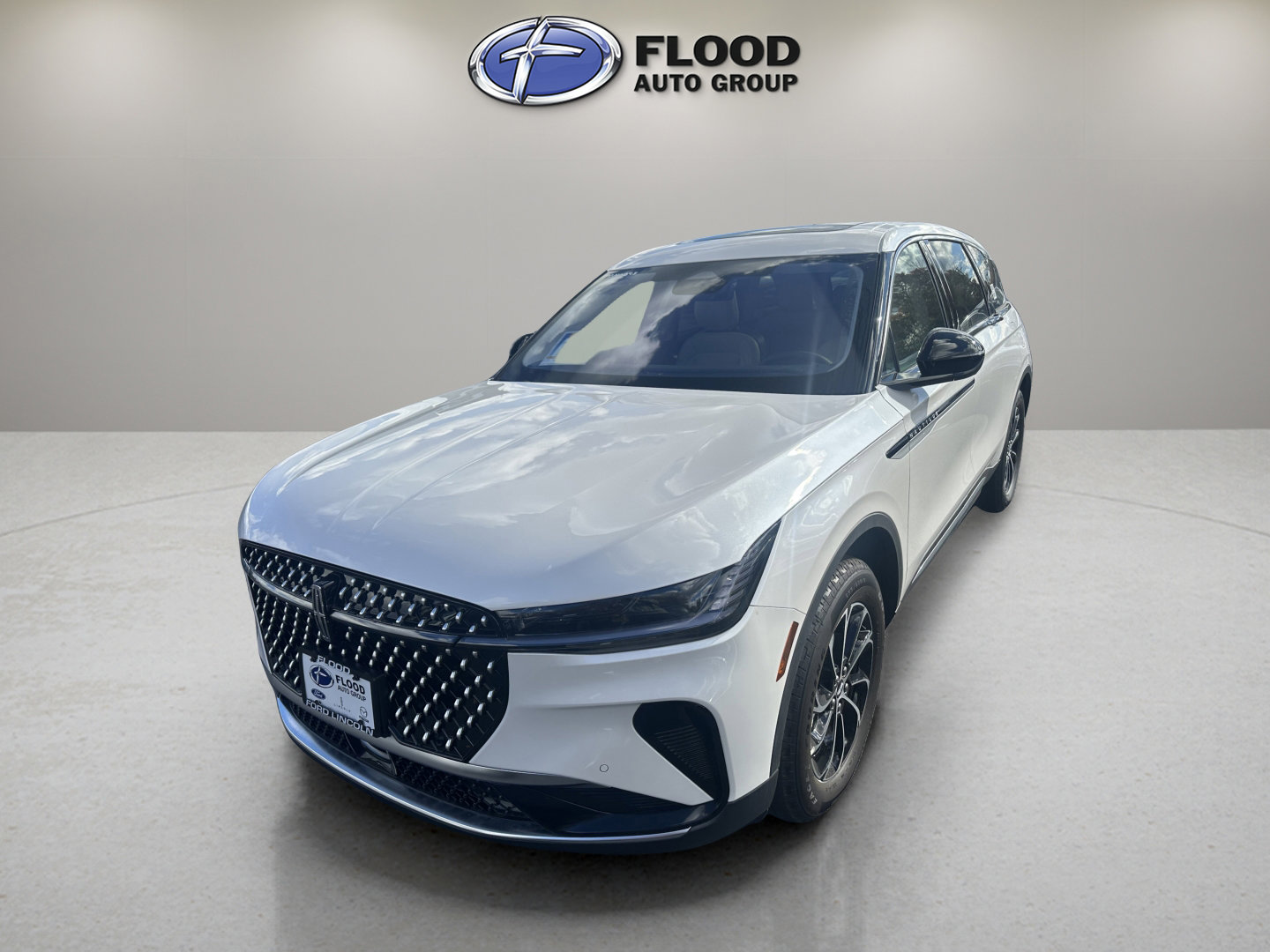 New 2026 Lincoln Nautilus Premier w/ Equipment Group 102A image 3