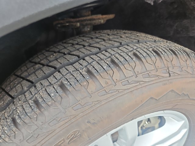 Used 2023 Ford Explorer XLT w/ Equipment Group 202A AWD/4WD image 54