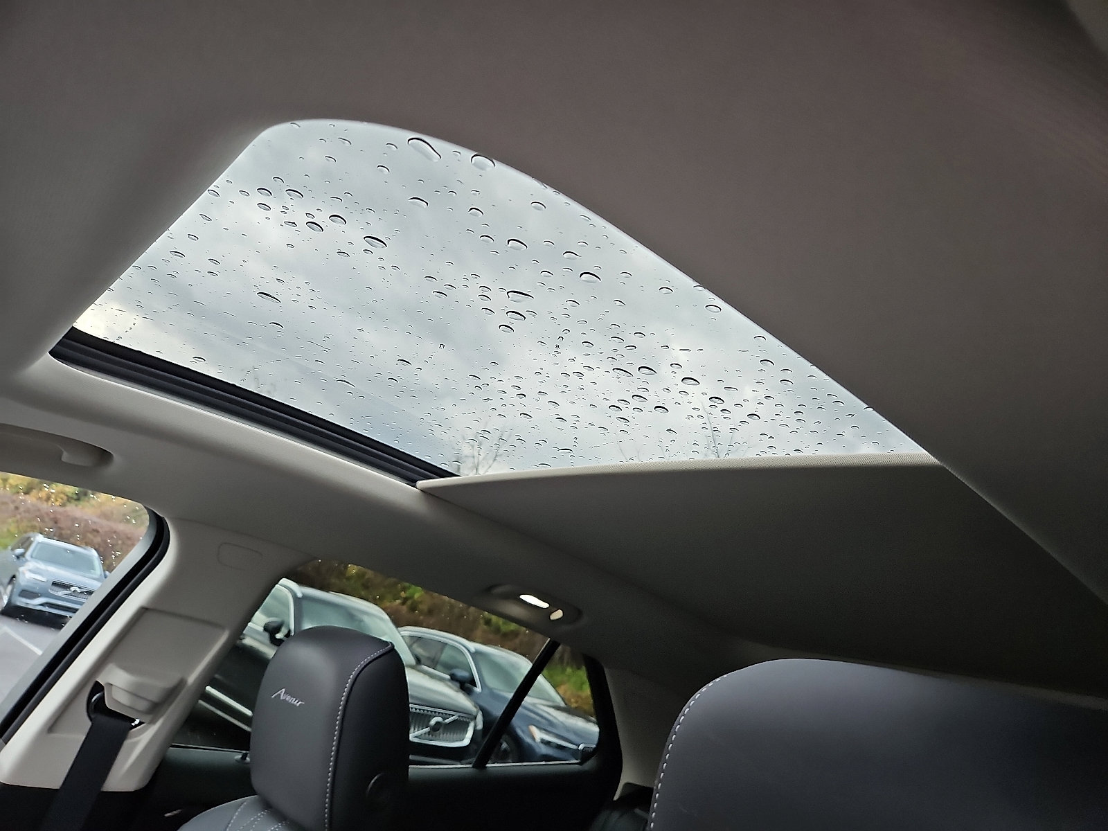 Certified 2023 Buick Envision Avenir image 14