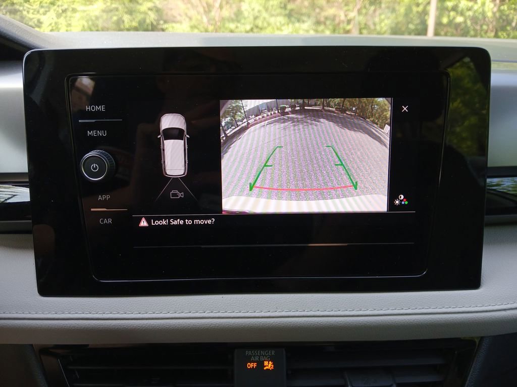 New 2026 Volkswagen Taos S FWD image 19