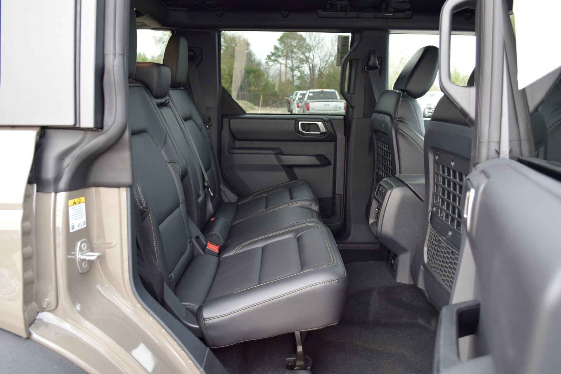 New 2026 Ford Bronco Badlands AWD/4WD image 22