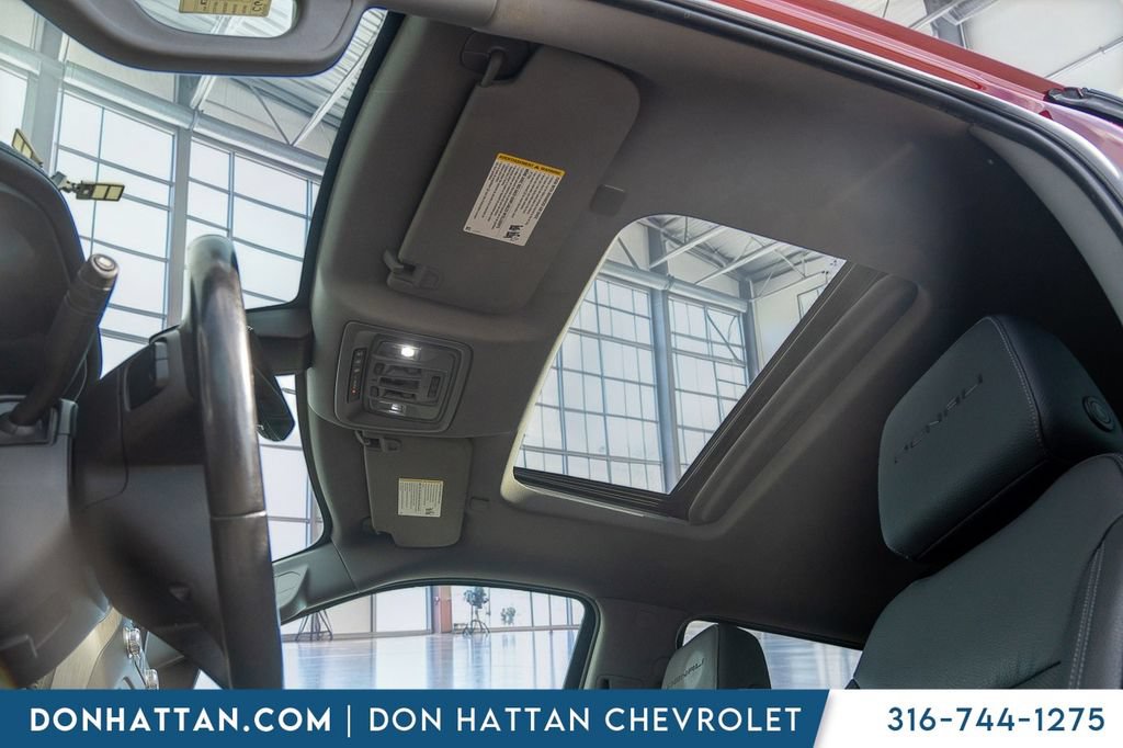 Used 2019 GMC Sierra 1500 Denali w/ Denali Ultimate Package AWD/4WD image 19