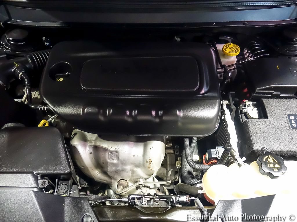 Used 2019 Jeep Cherokee Limited FWD image 27