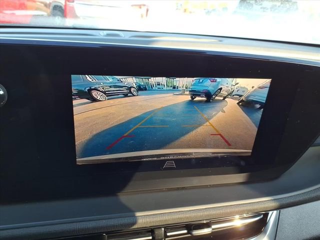 Used 2025 Buick Envista Sport Touring w/ Experience Buick Package FWD image 31