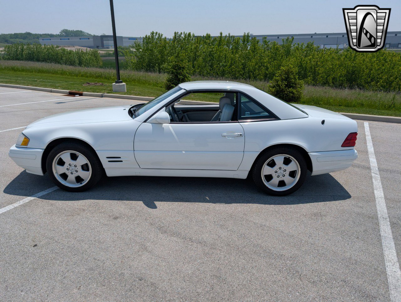 Used 2000 Mercedes-Benz SL 500 image 3