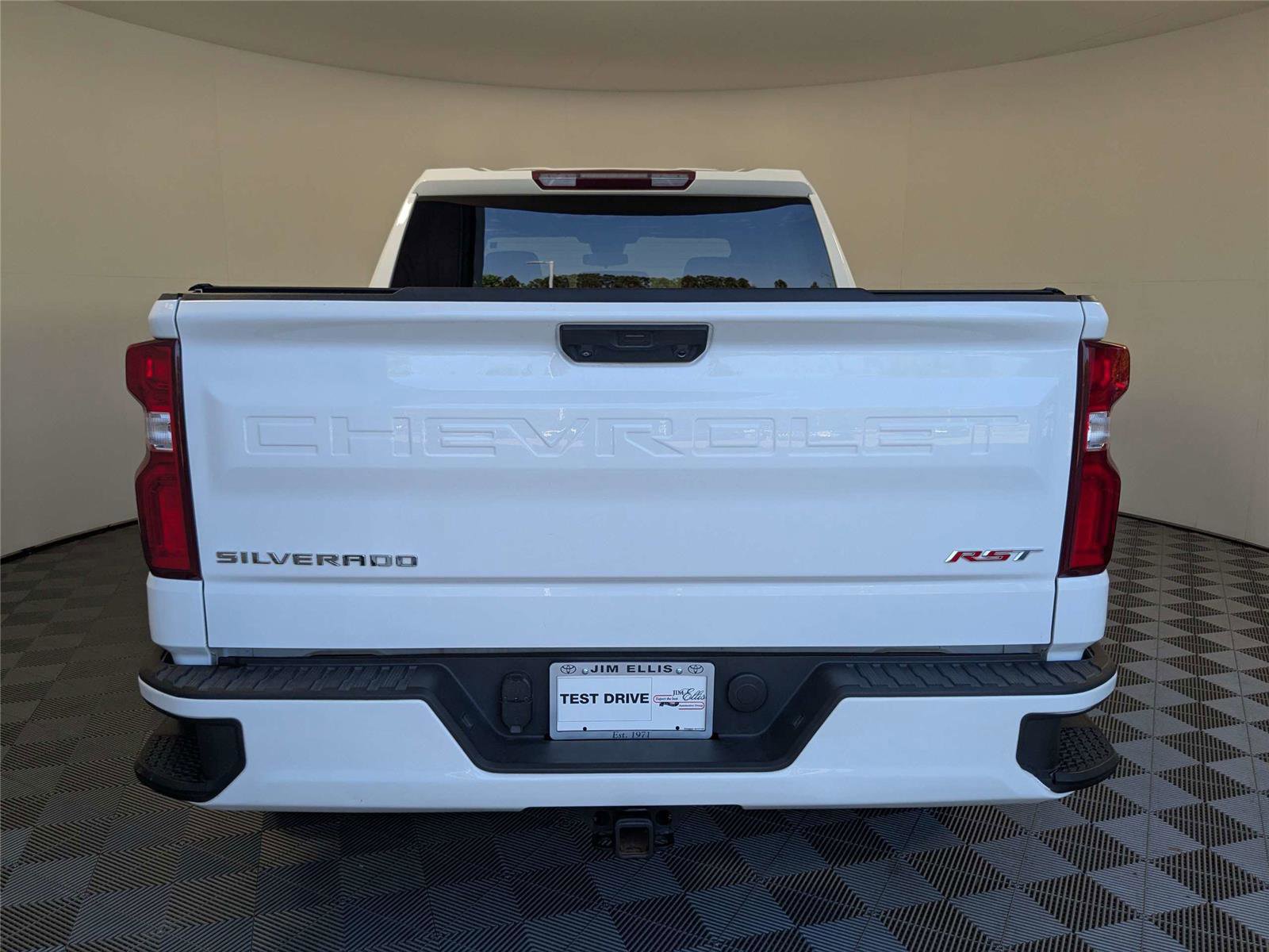 Used 2022 Chevrolet Silverado 1500 RST AWD/4WD image 6