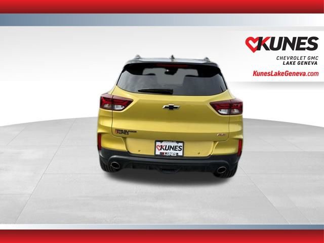 Used 2023 Chevrolet TrailBlazer RS w/ Sun and Liftgate Package FWD image 7