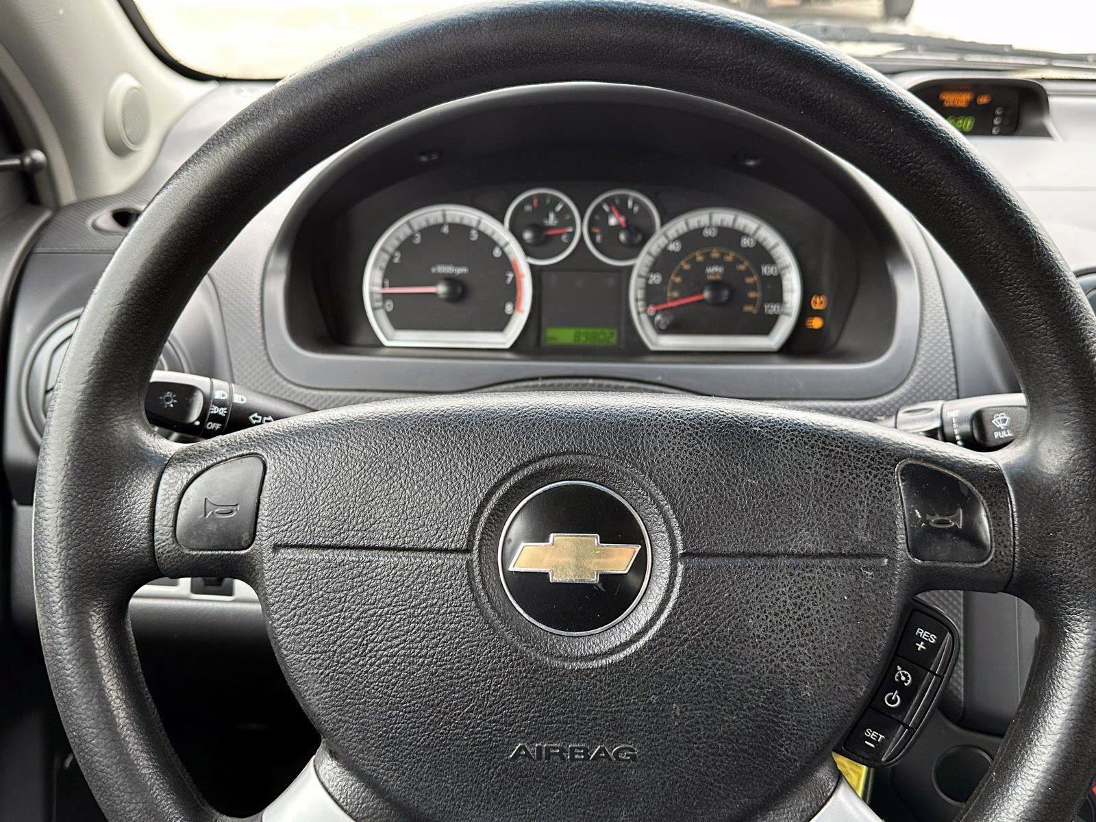 Used 2009 Chevrolet Aveo LT w/ Power and Convenience Package image 19