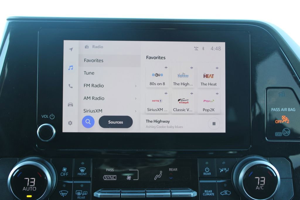 Used 2024 Toyota Highlander LE image 47