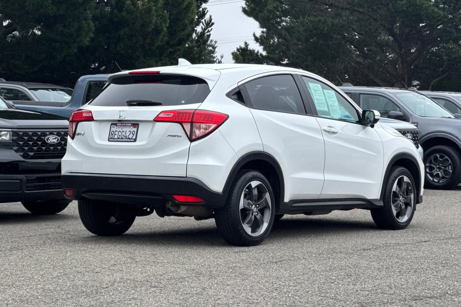 Used 2018 Honda HR-V EX image 4