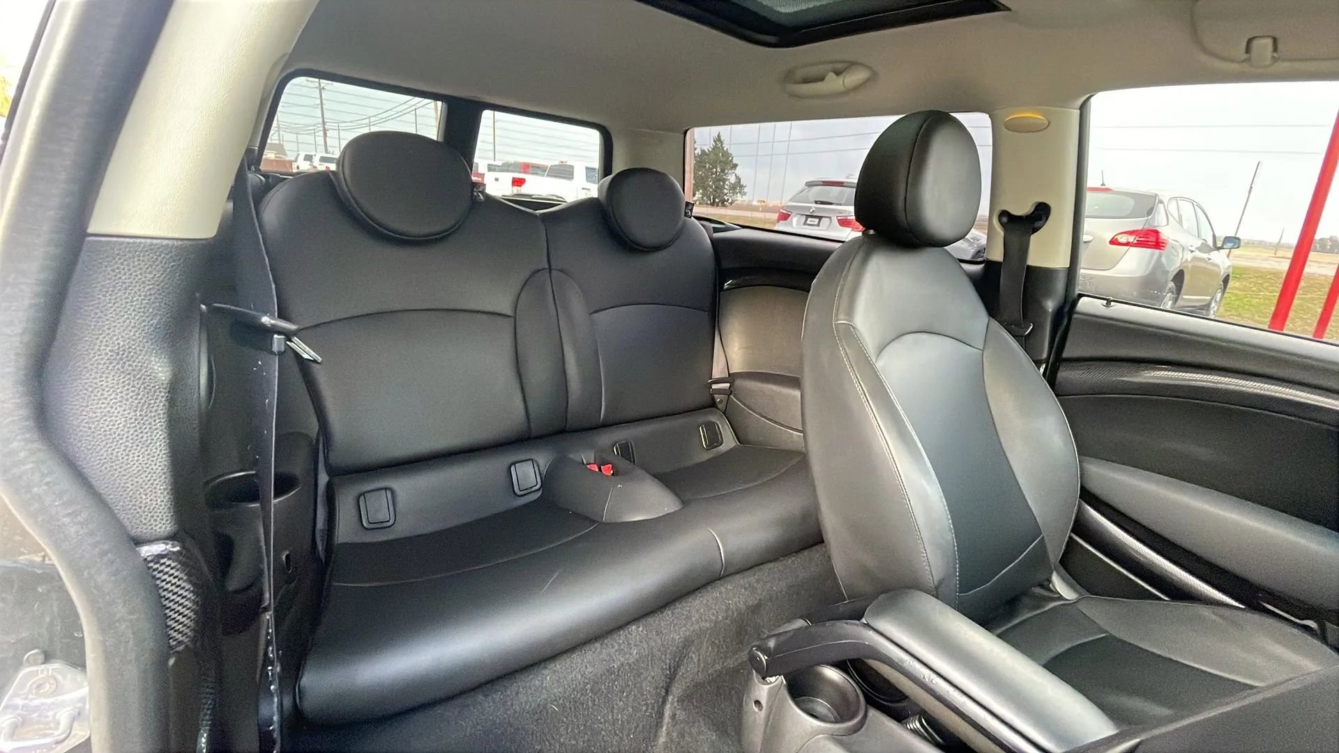 Used 2012 MINI Cooper Clubman S image 22