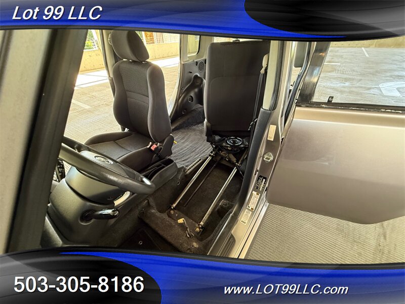 Used 2005 Scion xB FWD image 40