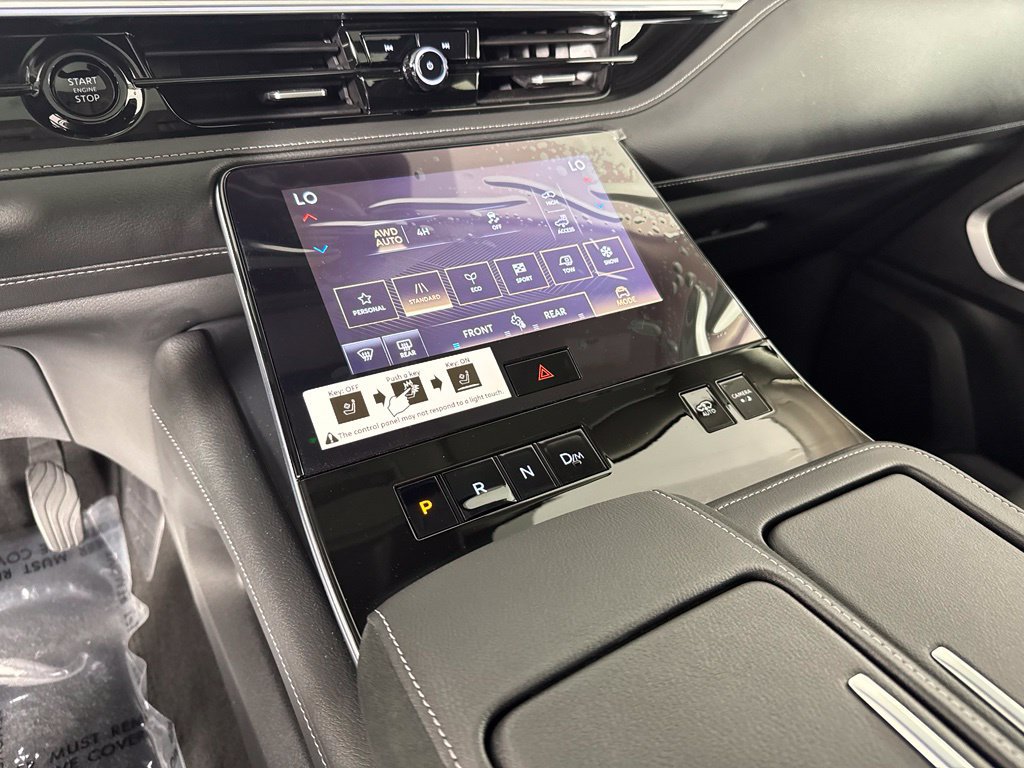 Certified 2026 INFINITI QX80 Luxe w/ Cargo Package AWD/4WD image 23