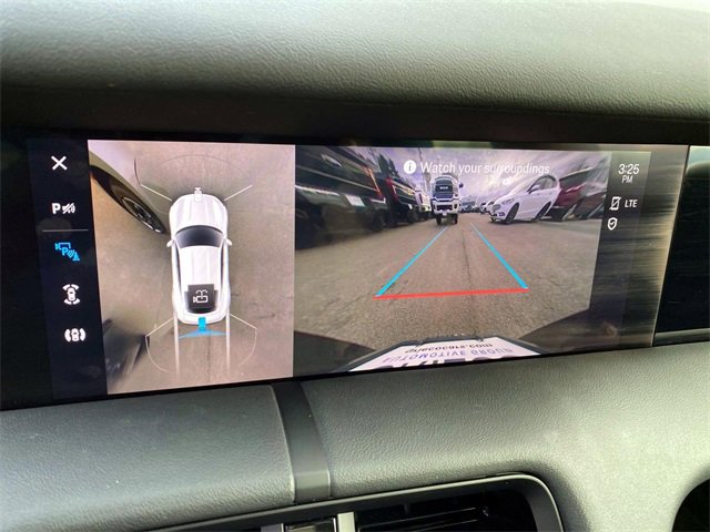 Used 2024 Porsche Taycan image 19