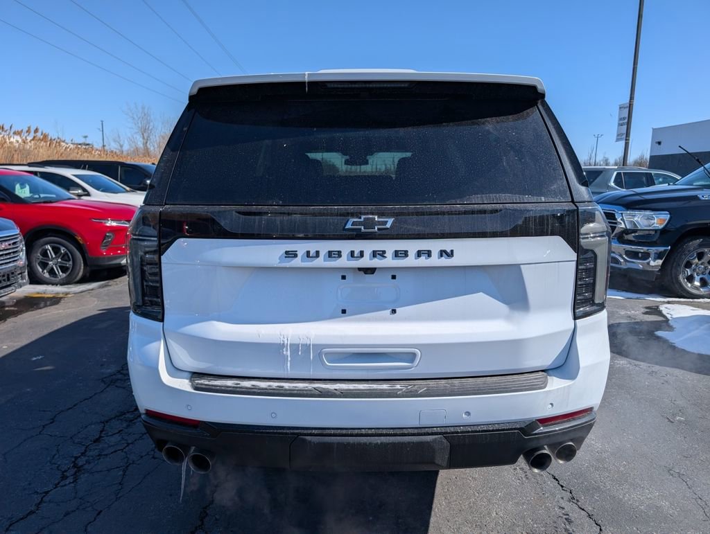 Used 2026 Chevrolet Suburban Z71 w/ Comfort Package image 6