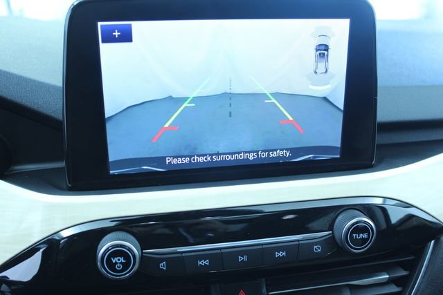 Used 2021 Ford Escape Titanium w/ Titanium Elite Package image 5