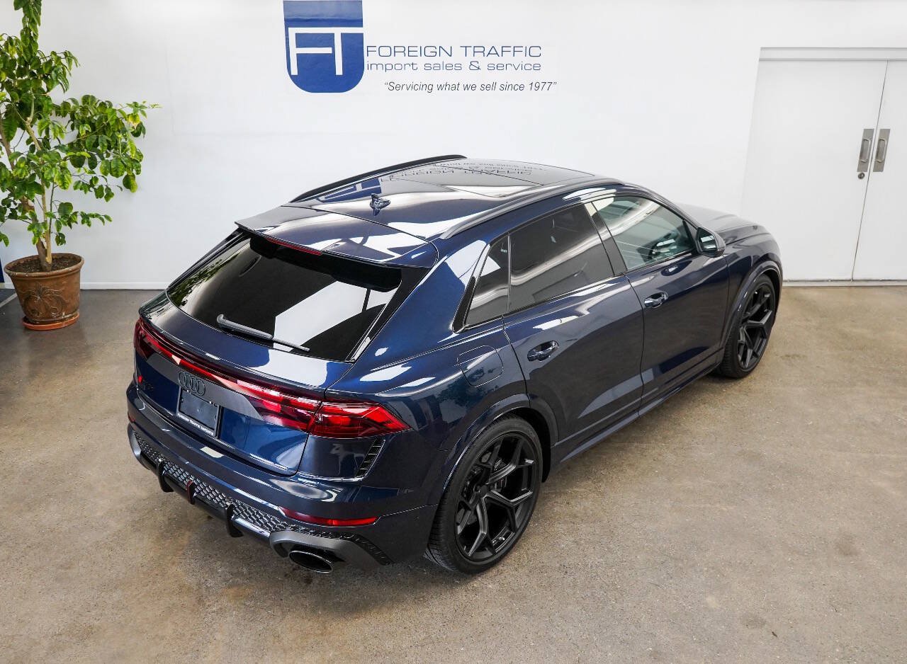 Used 2026 Audi RS Q8 performance AWD/4WD image 26