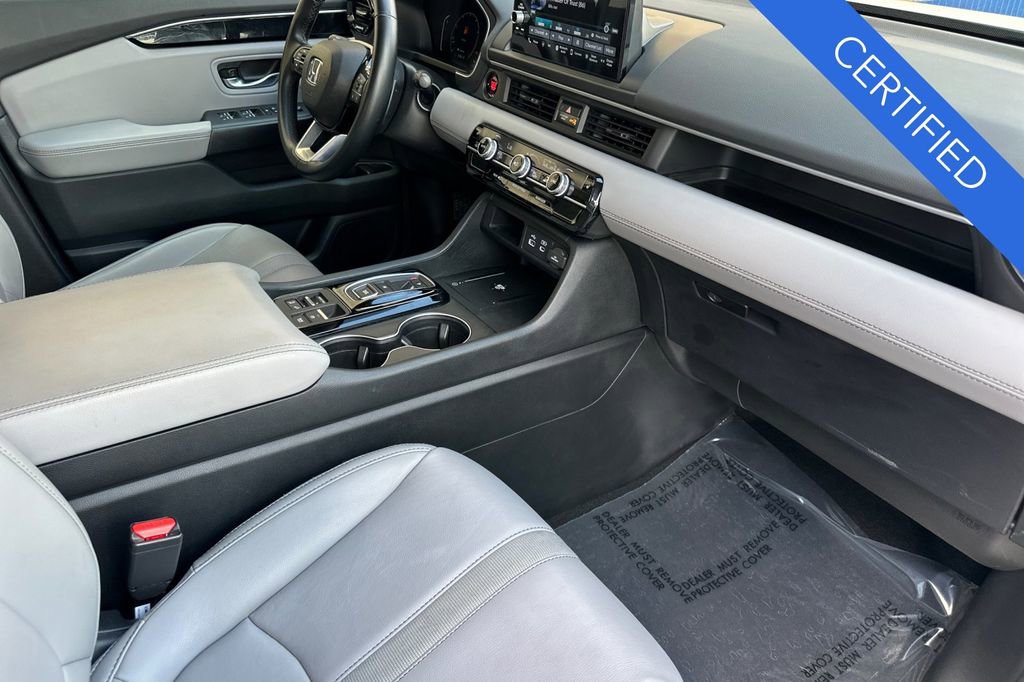 Certified 2025 Honda Pilot EX-L image 19