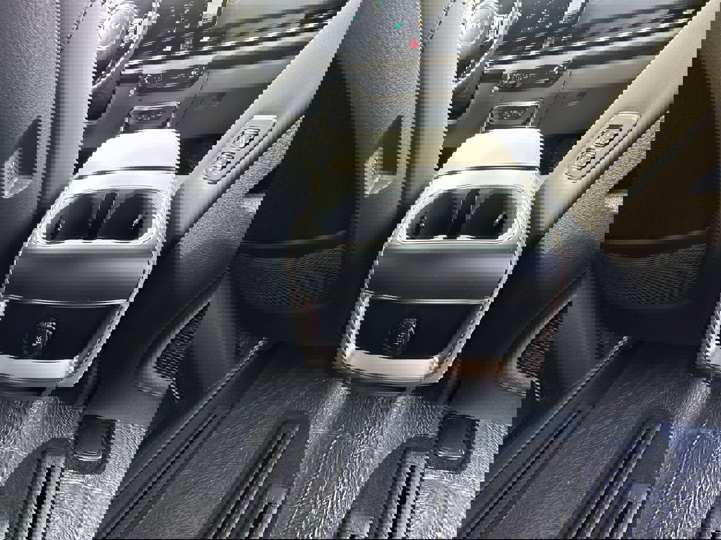 New 2026 Kia Carnival EX image 18