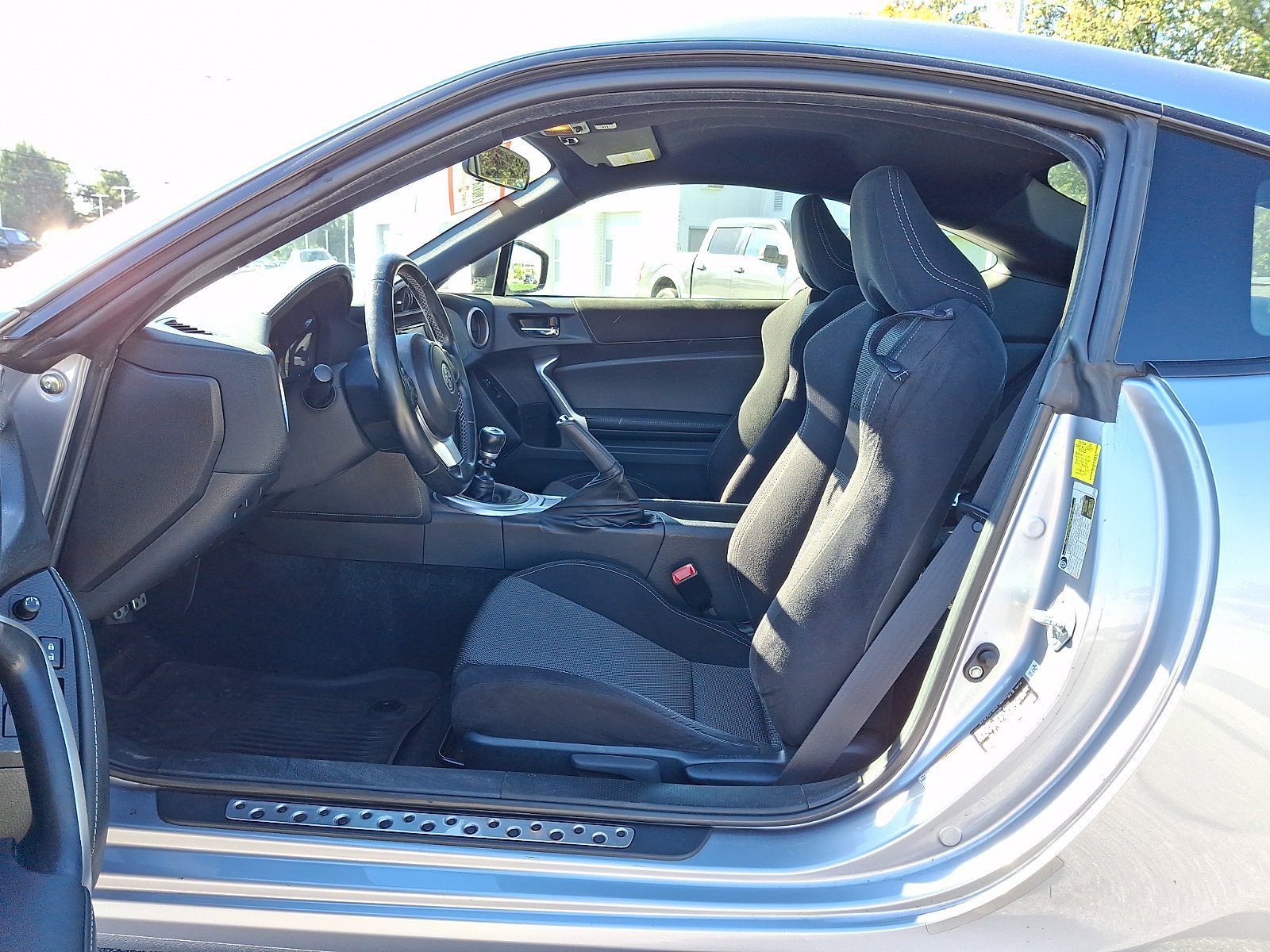 Used 2017 Toyota 86 RWD image 14