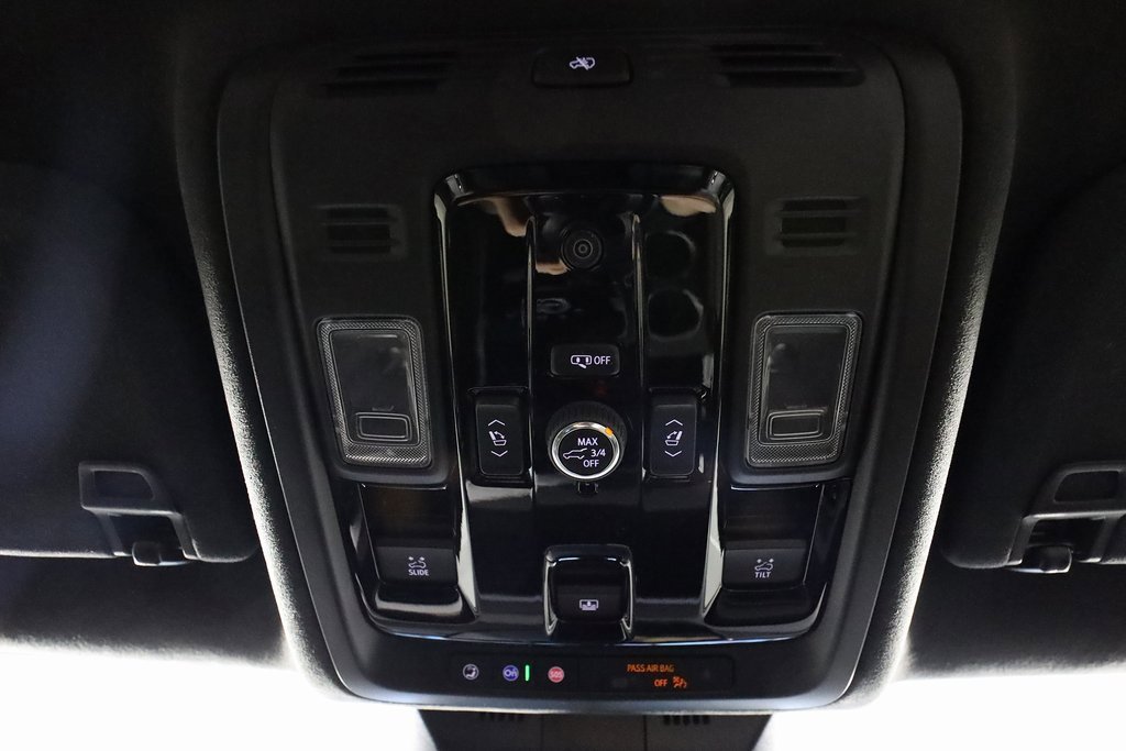 Used 2025 Cadillac Escalade V image 31