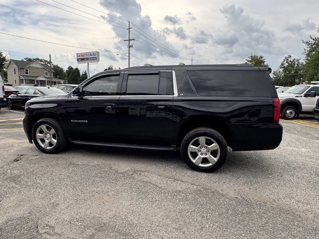 Used 2018 Chevrolet Suburban LT AWD/4WD image 18