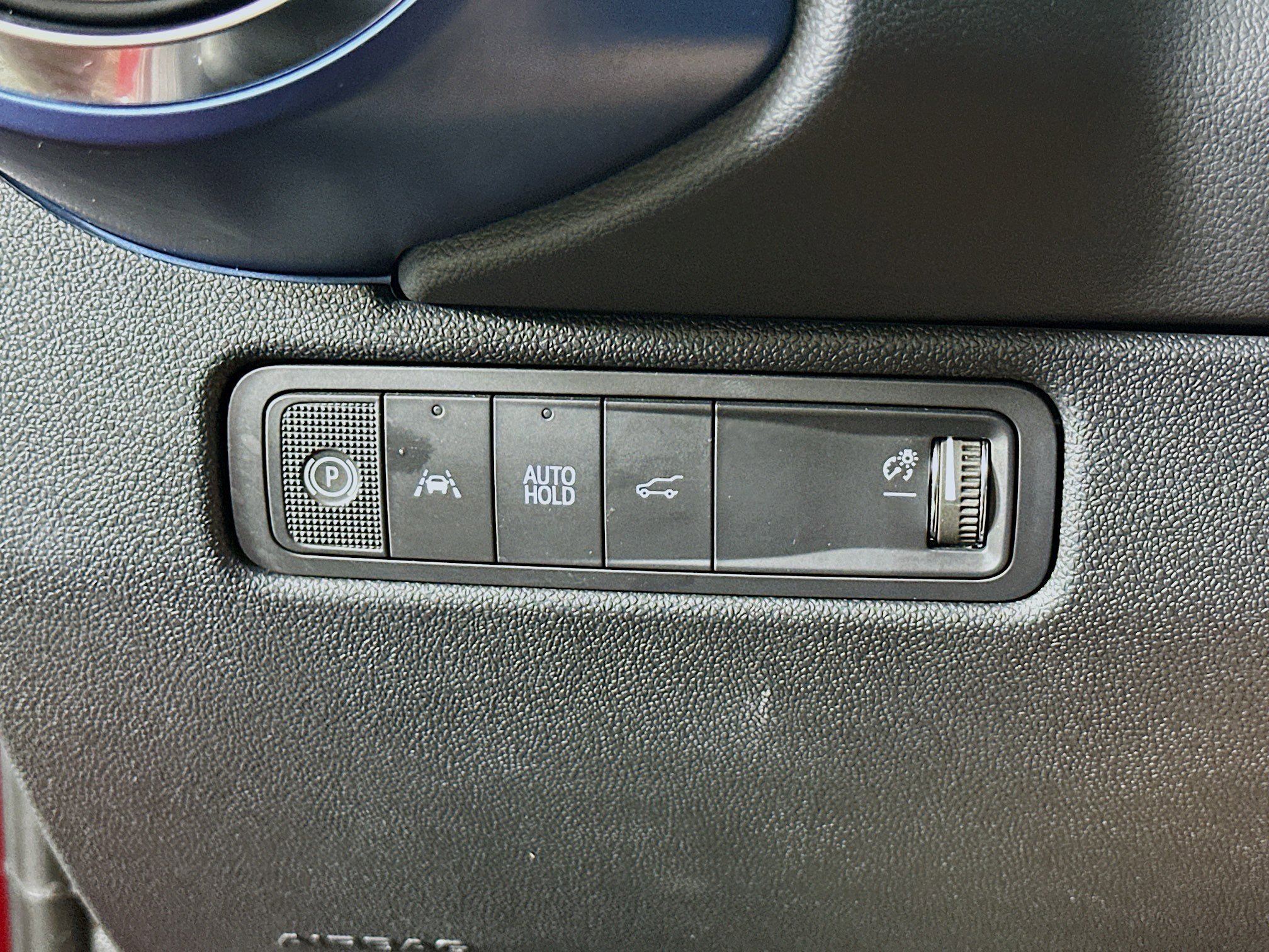 Used 2025 Chevrolet Equinox EV LT w/ Convenience Package FWD image 17